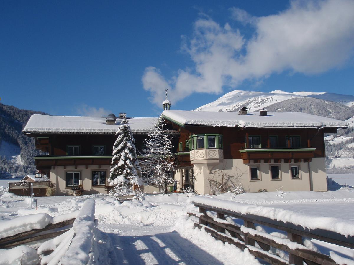 Gasthof Schuetthof Neukirchen am Grossvenediger Exterior photo